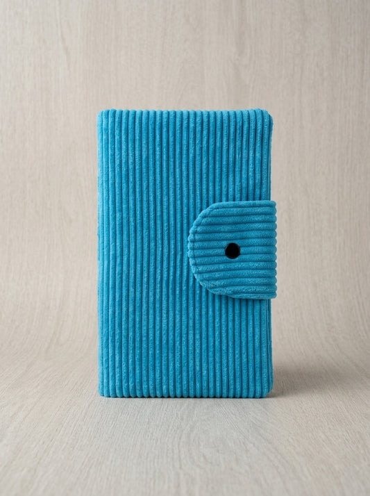 Portefeuille Compagnon Femme Fait Main – Motif Paon Féérique Bleu & Violet | Popsie