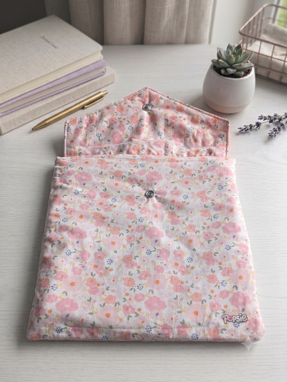 Housse à Liseuse Personnalisable Molletonnée Mélania Rose – Compatible Kobo Libra Colour & Kindle